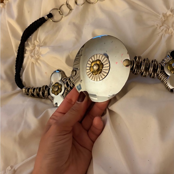 Y2k Silver statement belt - Picture 3 of 9